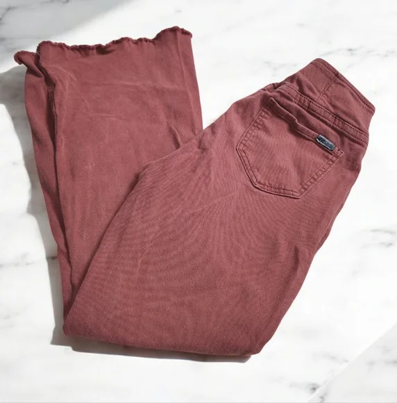 Rock and roll cowgirl Bargain Bell Pull On Flare jeans - Picture 1 of 7